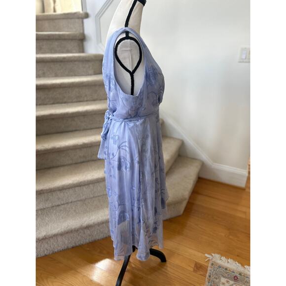 DKNY Dusty Blue Embroidered Floral Sleeveless Asymmetric Hem Midi Dress - Picture 8 of 9